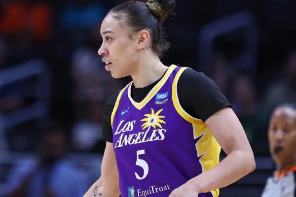 Dearica Hamby WNBA