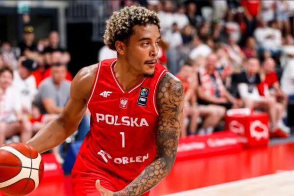 Jeremy Sochan Poland basketball