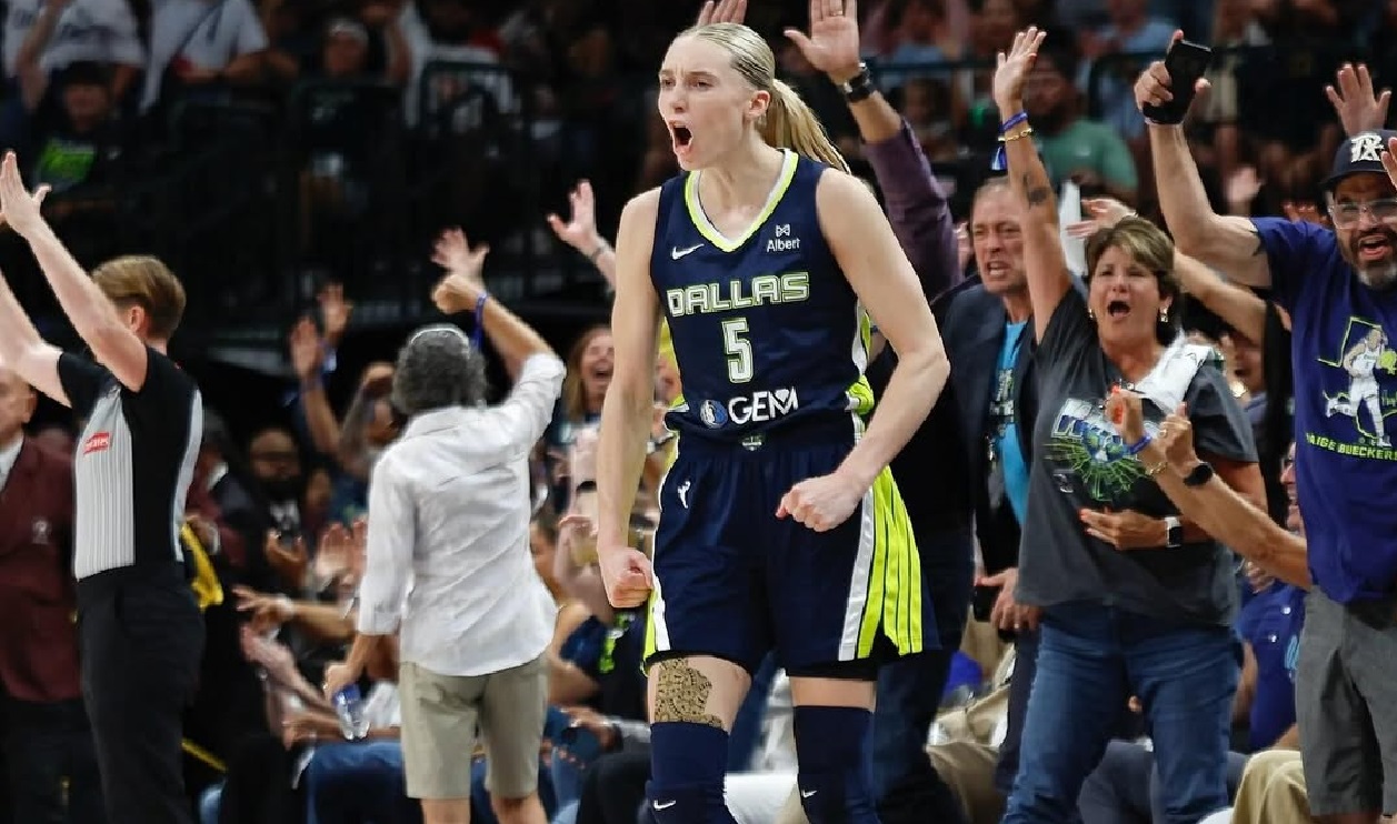 Paige Bueckers Dallas Wings