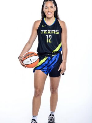 Veronica Burton basketball